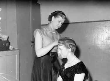 Hairdressing Competition, Christine Howarth 	