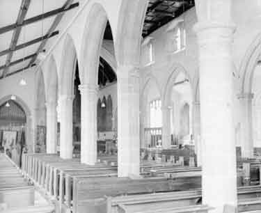 Kirkburton Church: interior 	