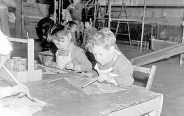 Children, Moldgreen School, Huddersfield 	