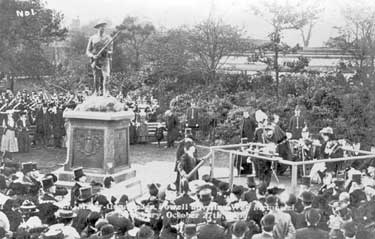 Unveiling of War Memorial, Dewsbury Park