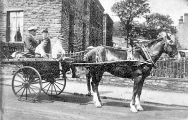 Bedford Butchers Cart, Northgate, Cleckheaton