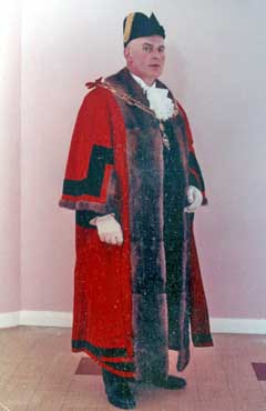 Councillor Harold Oxnard, Mayor of Spenborough