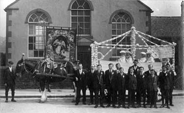 Band of Hope float outside Wesley Reform Church, Upper Lane: the Church was built in 1854 at the cost of ?52 and built in 6 weeks by William Deeds, a Kirkburton contractor.