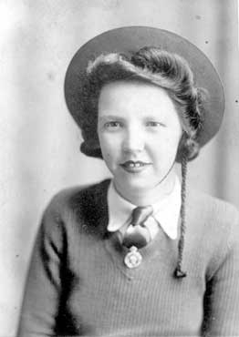 WW2 Home Front: Women's Land Army - Betty Farrance from Dewsbury Moor.