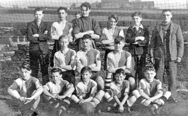 Gilder Hall Boys Club, Under 16 Section of Spen Valley League, in football field, back of Gilder Hall, Wellhouse Lane