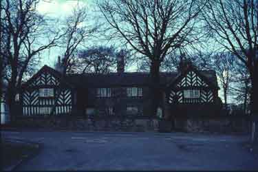 Hopton Old Hall, Mirfield