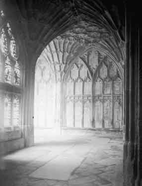 Gloucester Cathedral, Cloisters, North West Angle