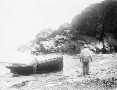 Cadgwith Cove, coming ashore