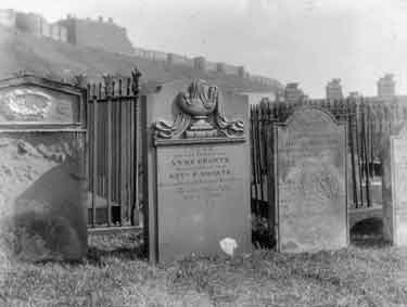 Scarborough, Anne Bronte's gravestone (She died Aged 28, May 28th 1849)