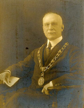 James A. Woolner, Mayor of Huddersfield 1919/20 and 1920/21. President 1920-23, Huddersfield branch of the Royal Society of St. George.