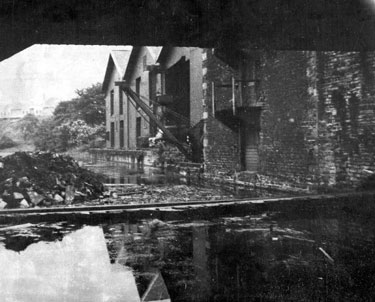 Aspley - View under the wakefield road canal bridge, where the two canals - broad and narrow - were separated by a coffer-dam, before the point was filled in.
