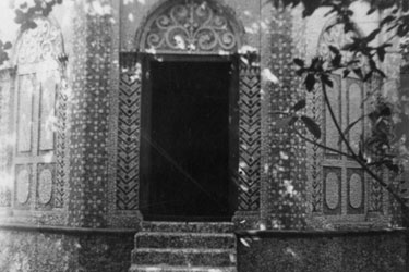Wartime Archive of Reg Stone of Skelmanthorpe: Ornate Doorway. 