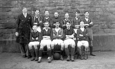 Mirfield Grammar School (MGS) Football Team.