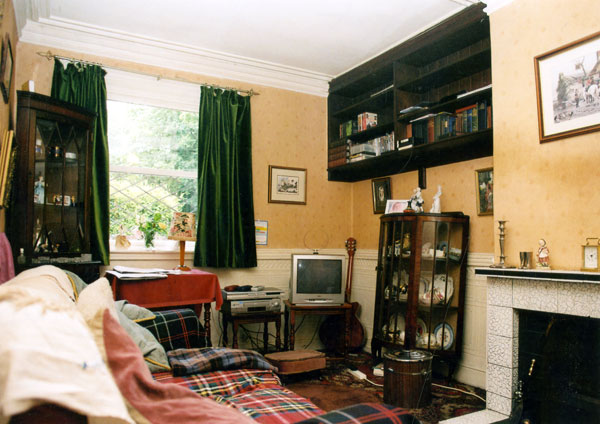 Living Room, Close Hill Lane, Newsom, Huddersfield. Domestic 2nd Prize Winner: "A Moment in Time, Kirklees, the Inside Story" PHOTOGRAPHIC COMPETITION 2008 – Interiors.